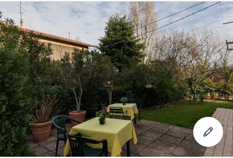 La Terrazza Hotel Peschiera del Garda Exterior photo